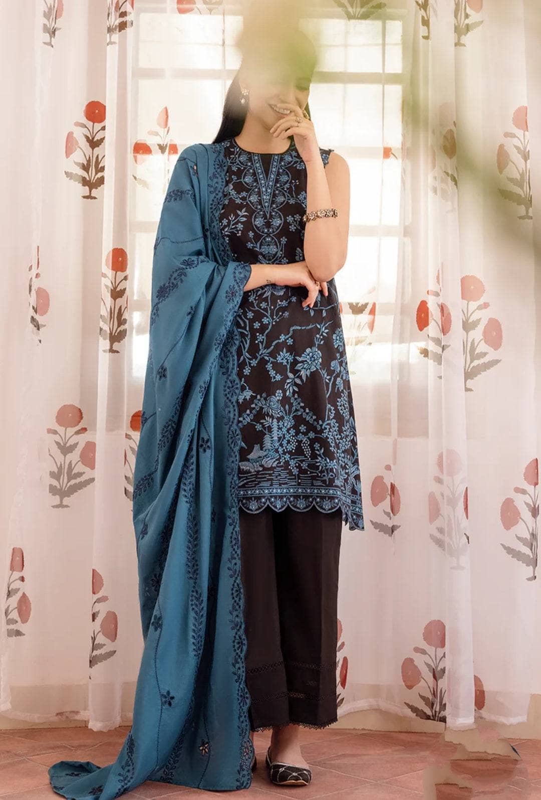 img_cross_stitch_eid_lawn_23_awwal_boutique