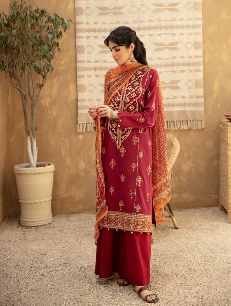 img_q_line_by_qalamkar_luxury_lawn_2021_awwal_boutique