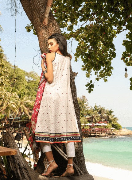 img_lsm_shades_of_summer_lawn_2020_awwal_boutique