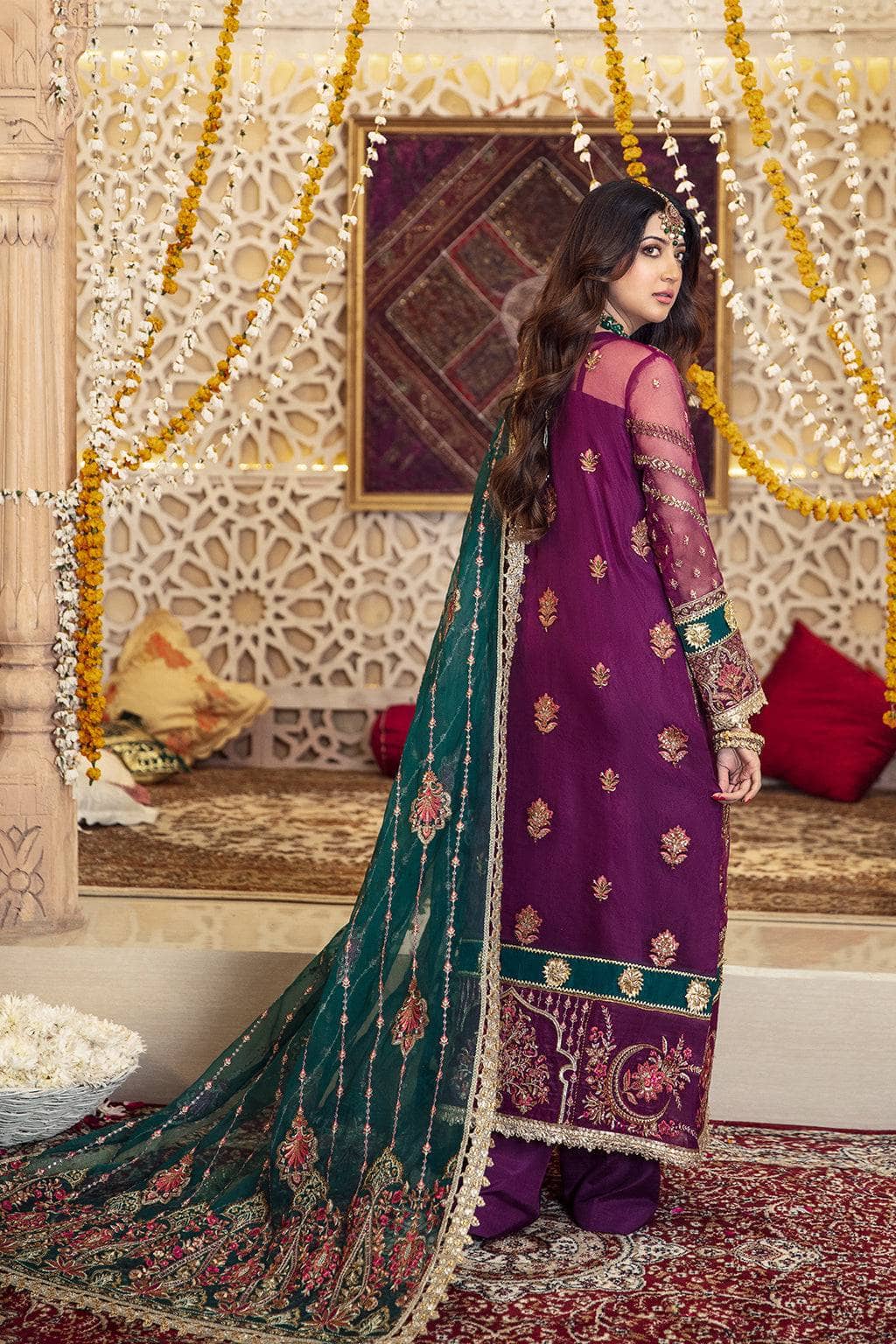 img_gisele_shagun_wedding_edition_awwal_boutique