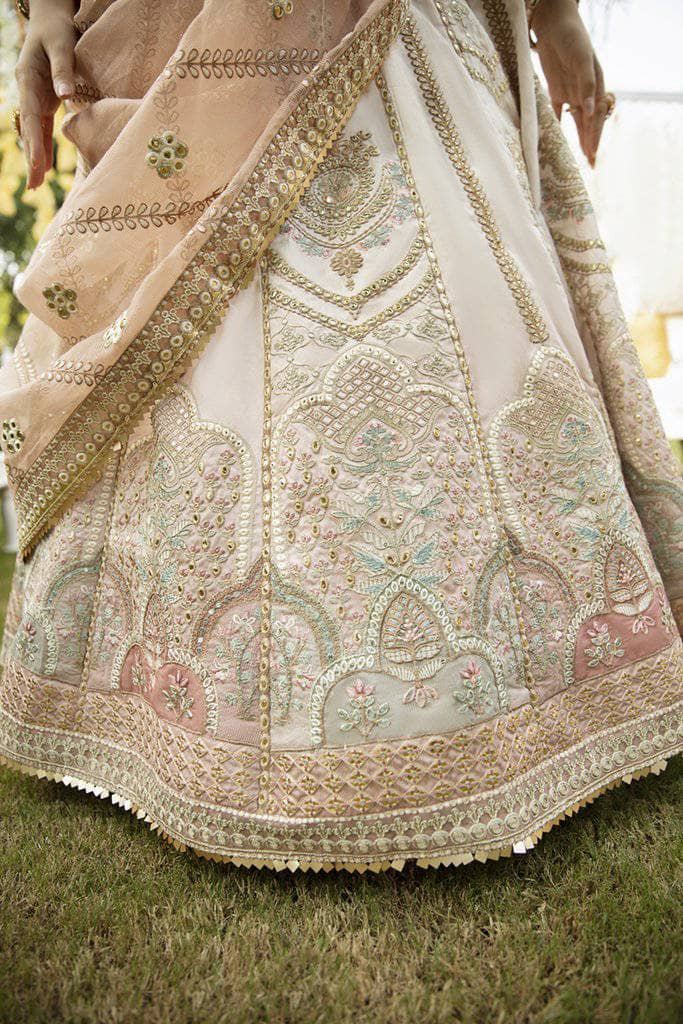 img_qalamkar_shadmani_luxury_formals_awwal_boutique