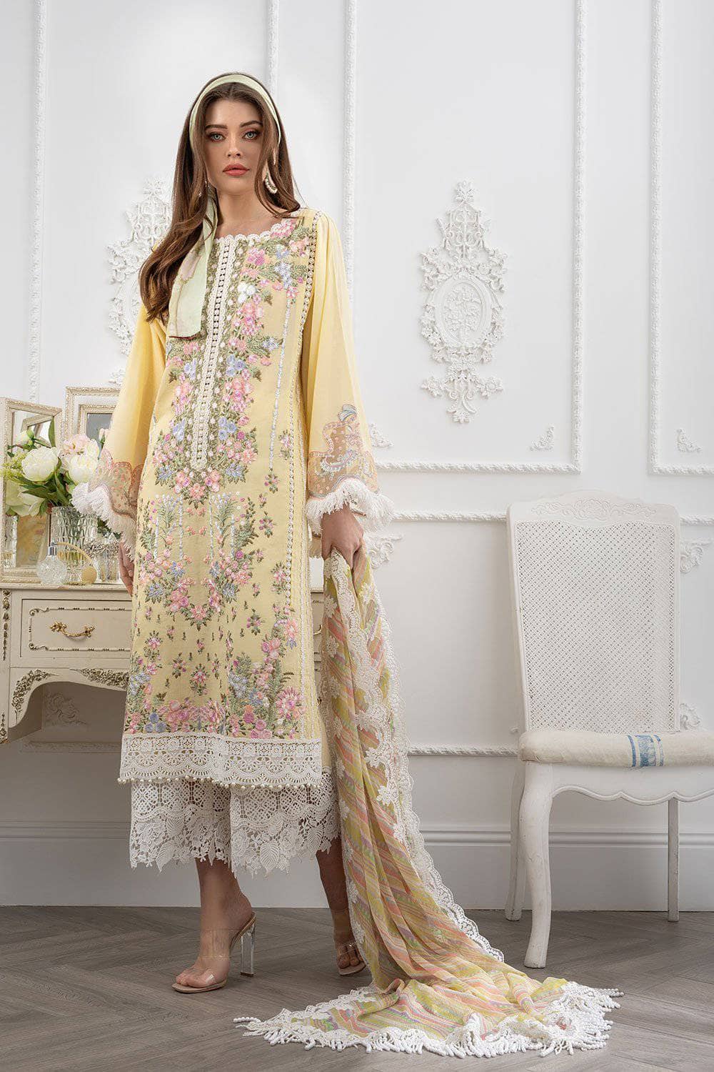 img_sobia_nazir_lawn_collection_2021_awwal_boutique