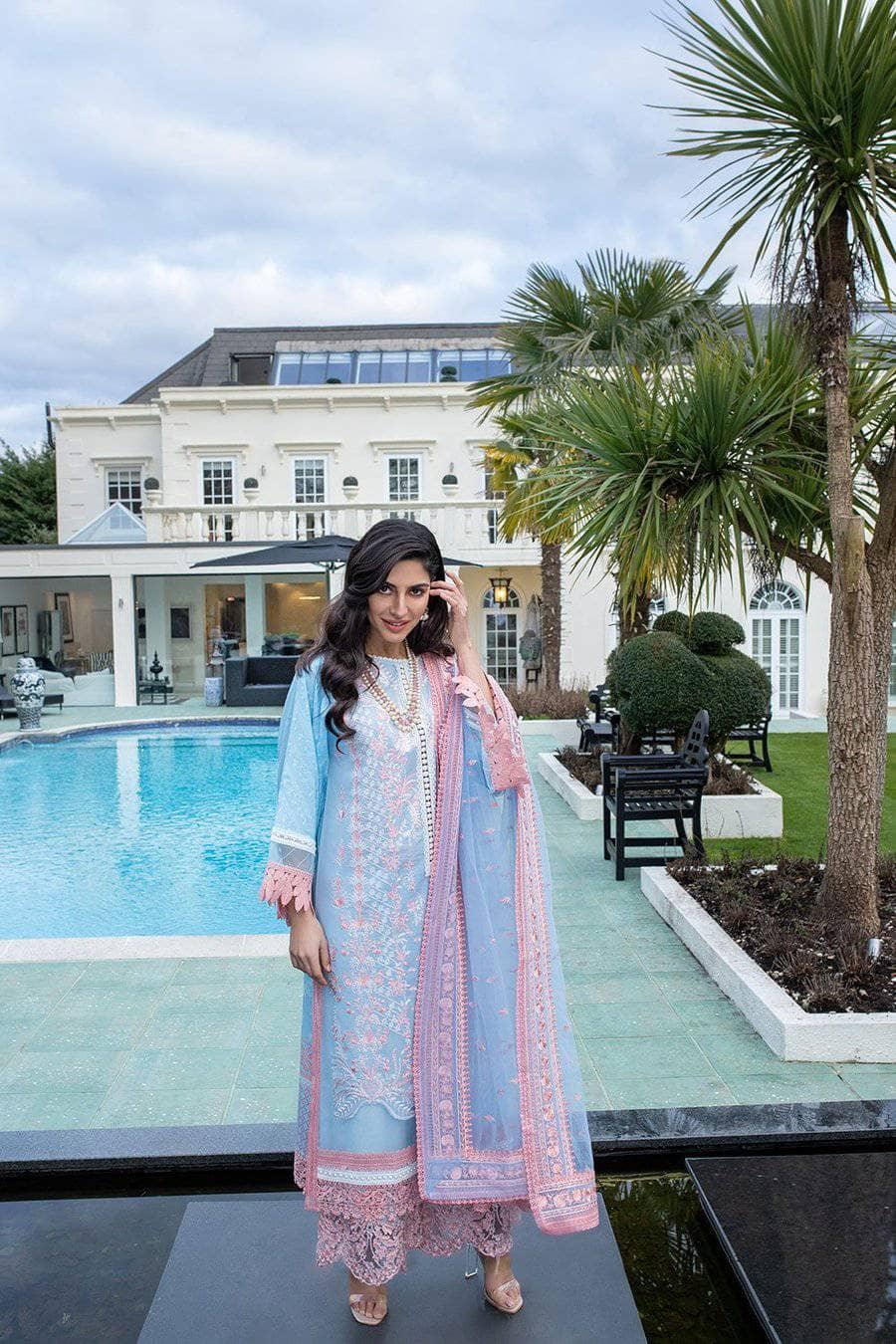 img_sobia_nazir_lawn_collection_2021_awwal_boutique