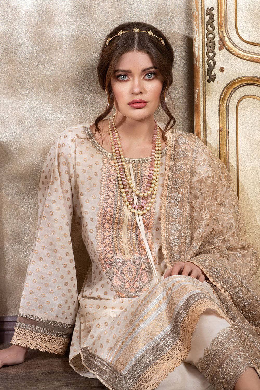 img_sobia_nazir_lawn_collection_2021_awwal_boutique