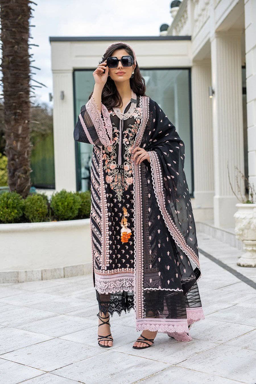 img_sobia_nazir_lawn_collection_2021_awwal_boutique