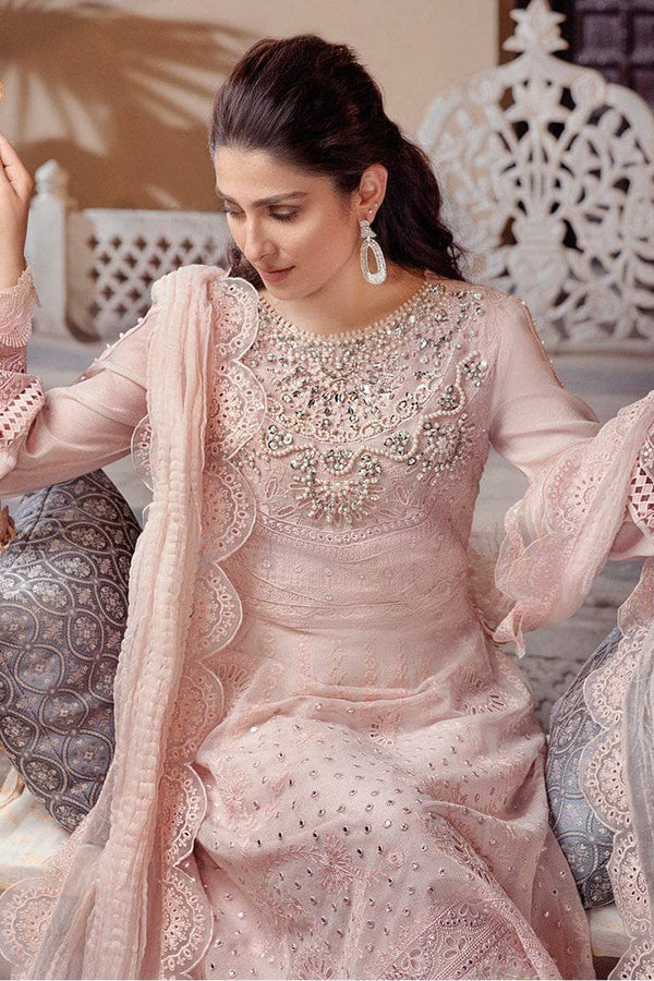 img_mushq_dastaan_festive_chikankari_awwal_boutique