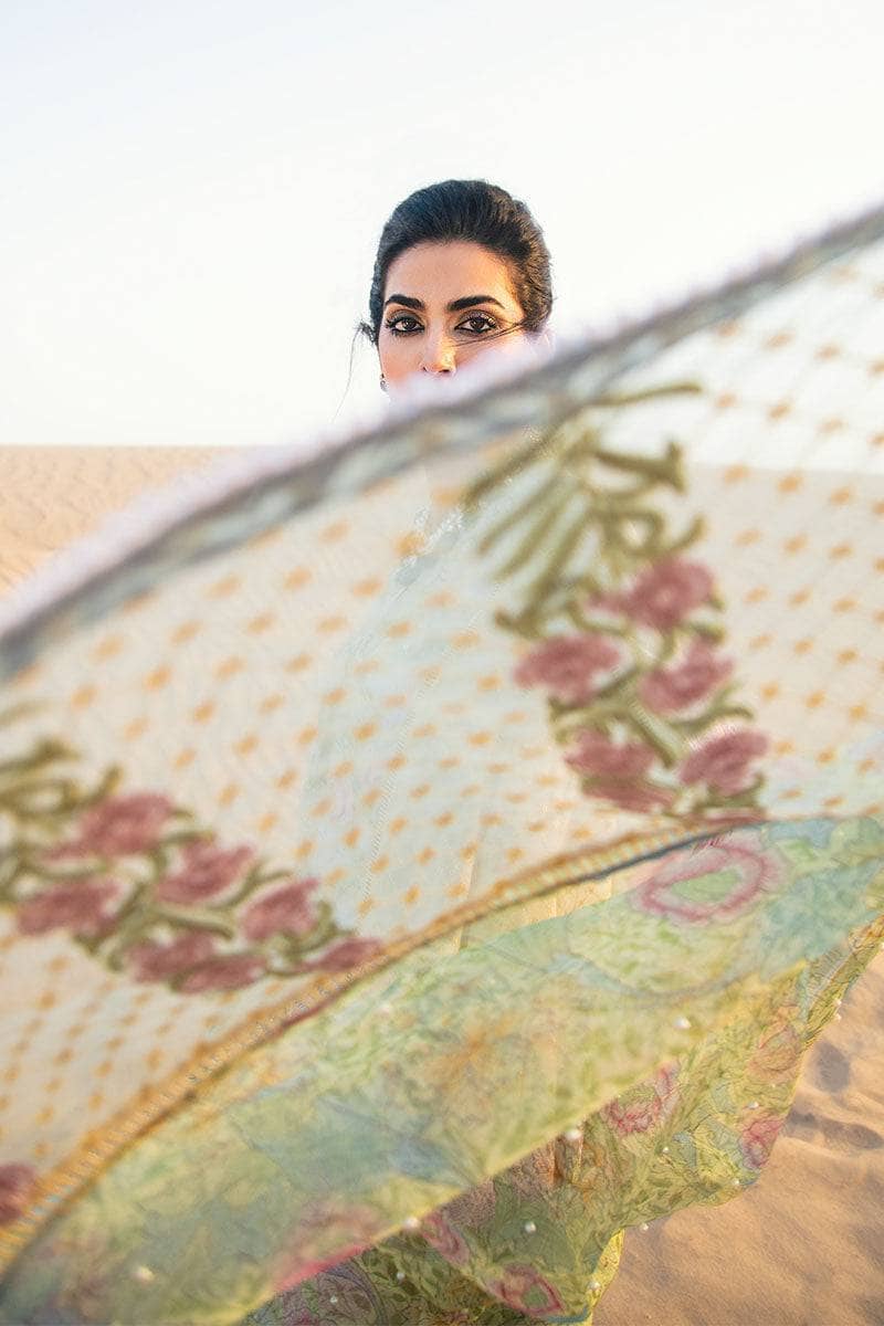 img_mushq_kahani_22_awwal_boutique