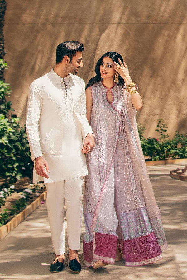 img_mushq_kahani_22_awwal_boutique