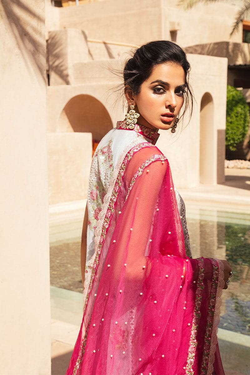 img_mushq_kahani_22_awwal_boutique