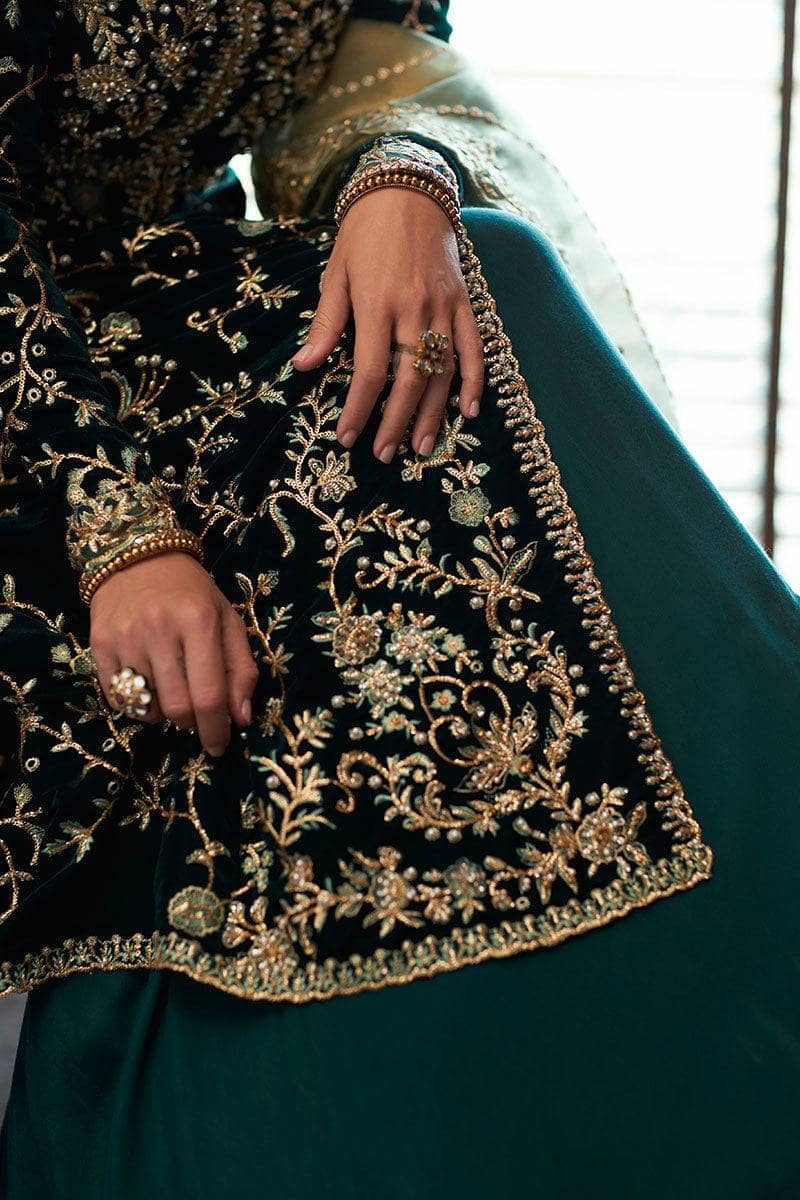 img_mushq_velvet_awwal_boutique