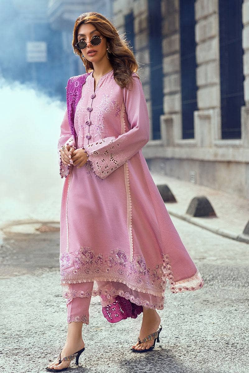 Img_mushq_broadway_awwal_boutique
