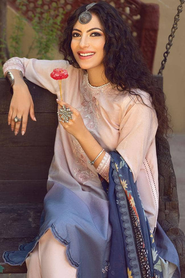 img_kinaar_lawn_by_shiza_hassan_2021_awwal_boutique