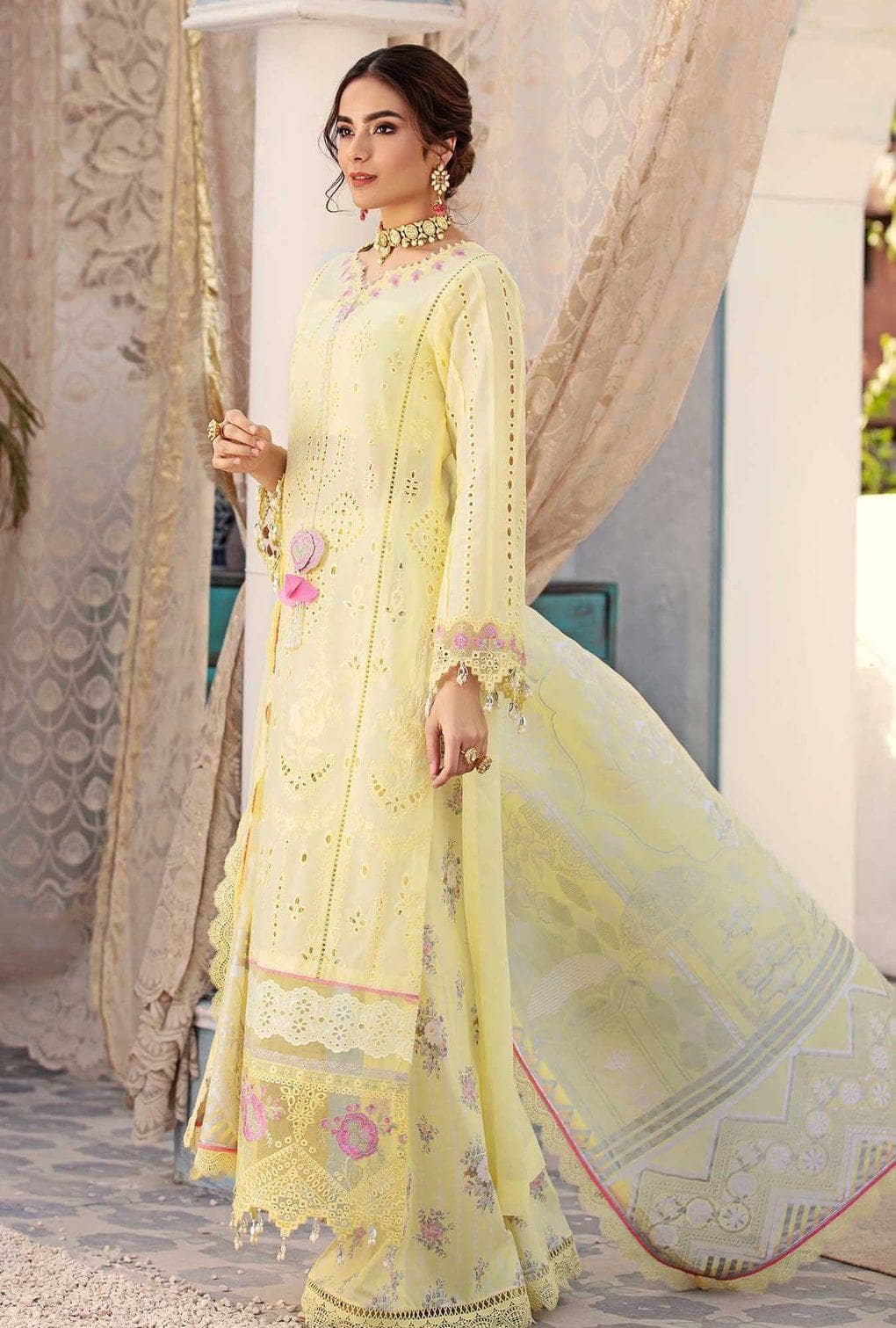 img_saadia_asad_eid_chikankari_lawn_2021_awwal_boutique
