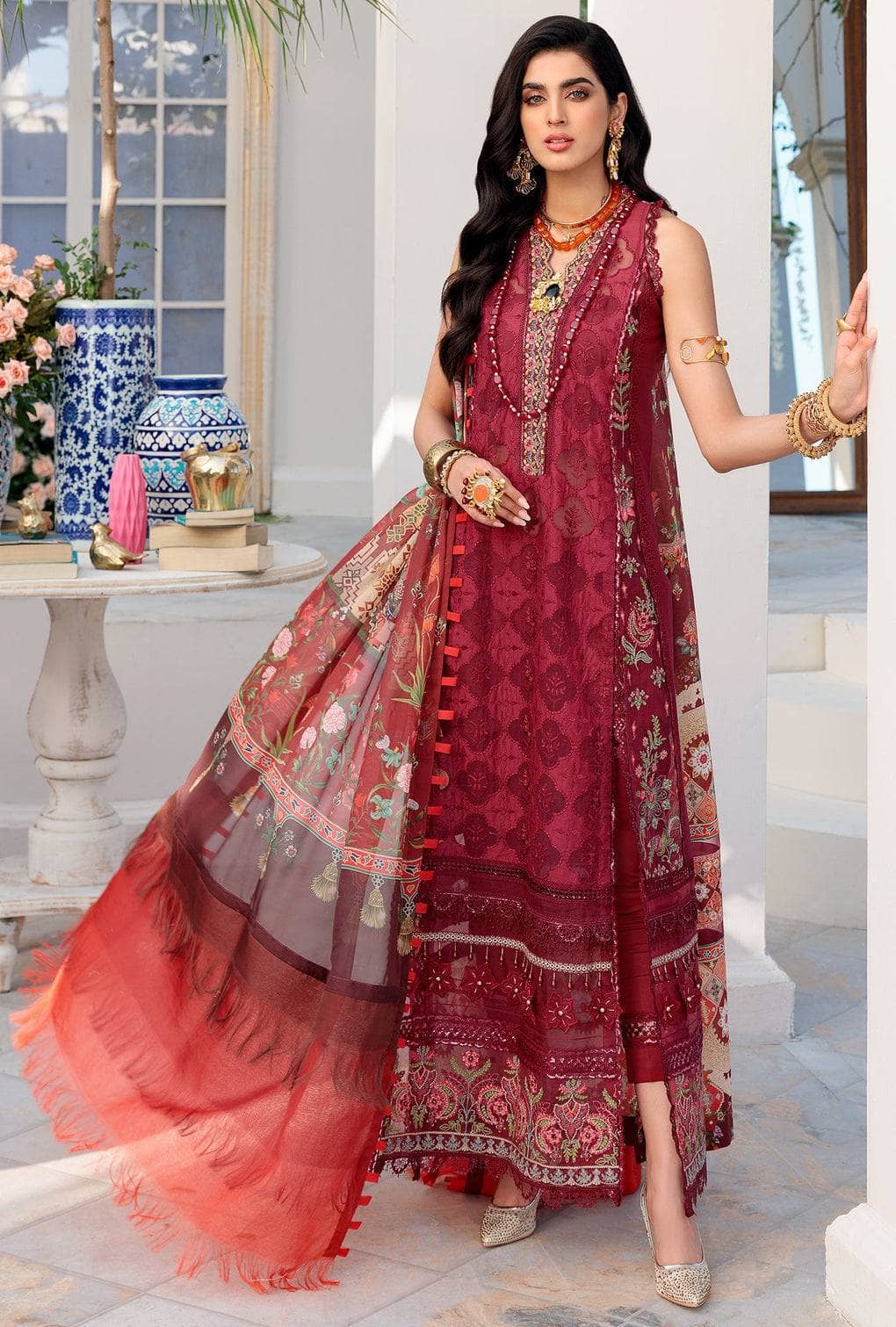 img_saadia_asad_chikankari_lawn_22_awwal_boutique