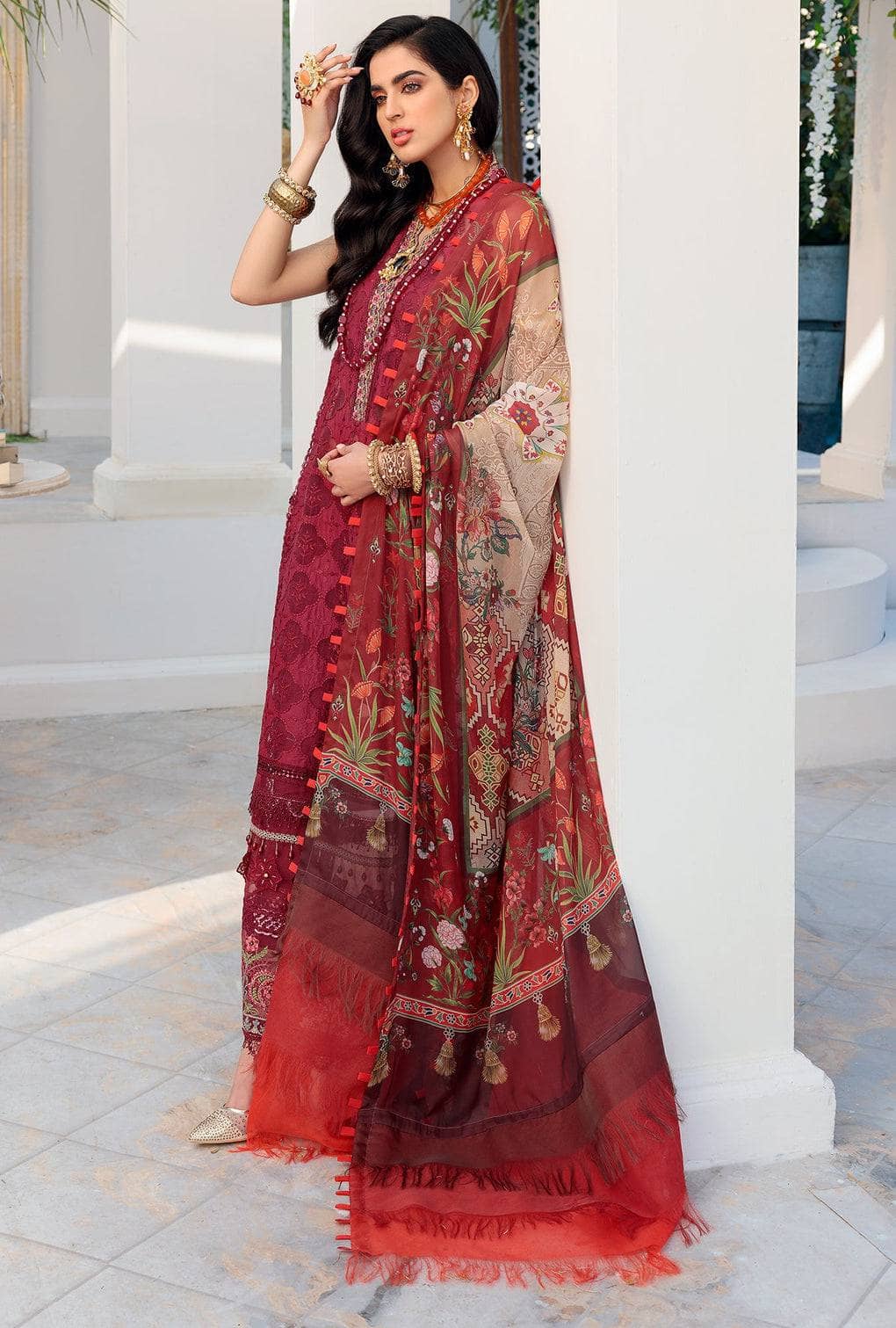 img_saadia_asad_chikankari_lawn_22_awwal_boutique