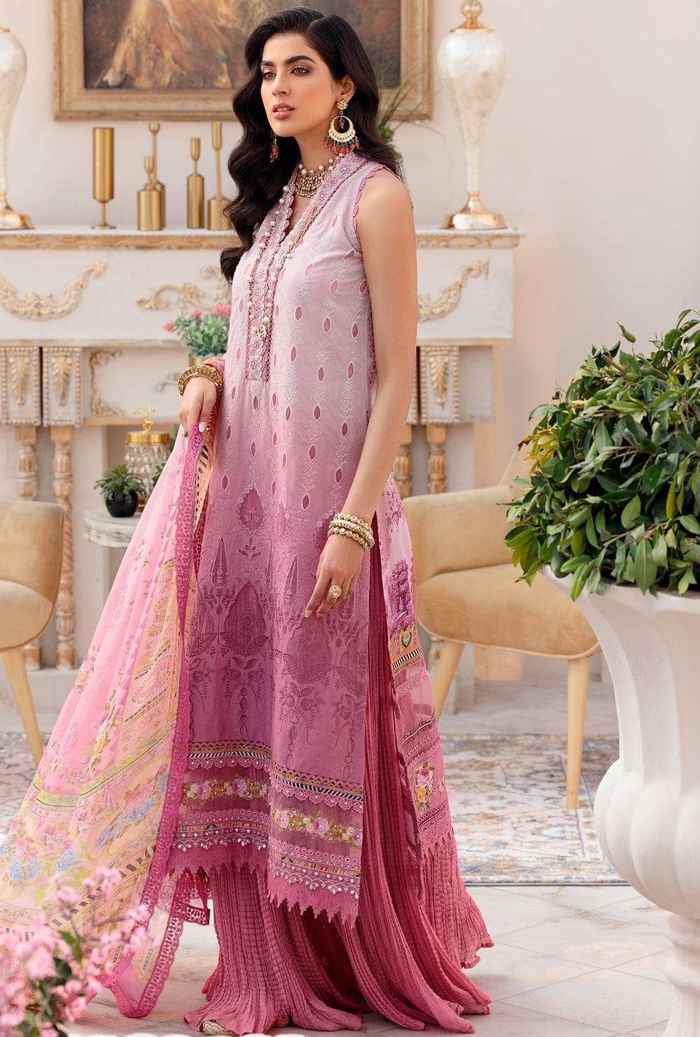 img_saadia_asad_chikankari_lawn_22_awwal_boutique