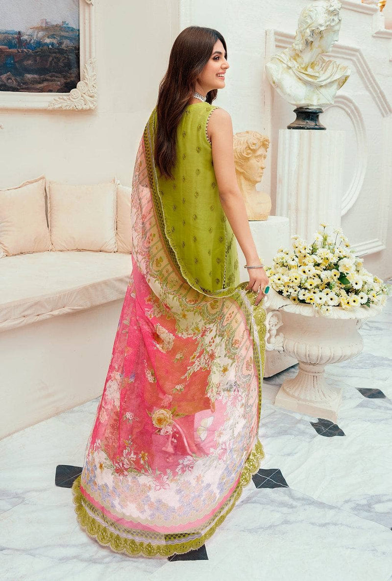 img_saadia_asad_laserkari_awwal_boutique