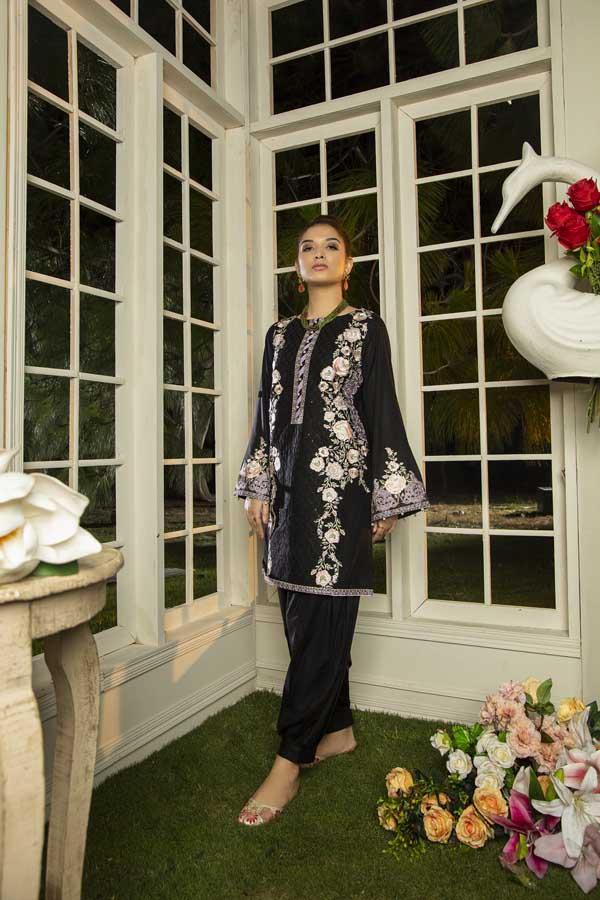 img_adans_libas_muzayyan_black_jacquard_kurti_collection_awwal_boutique