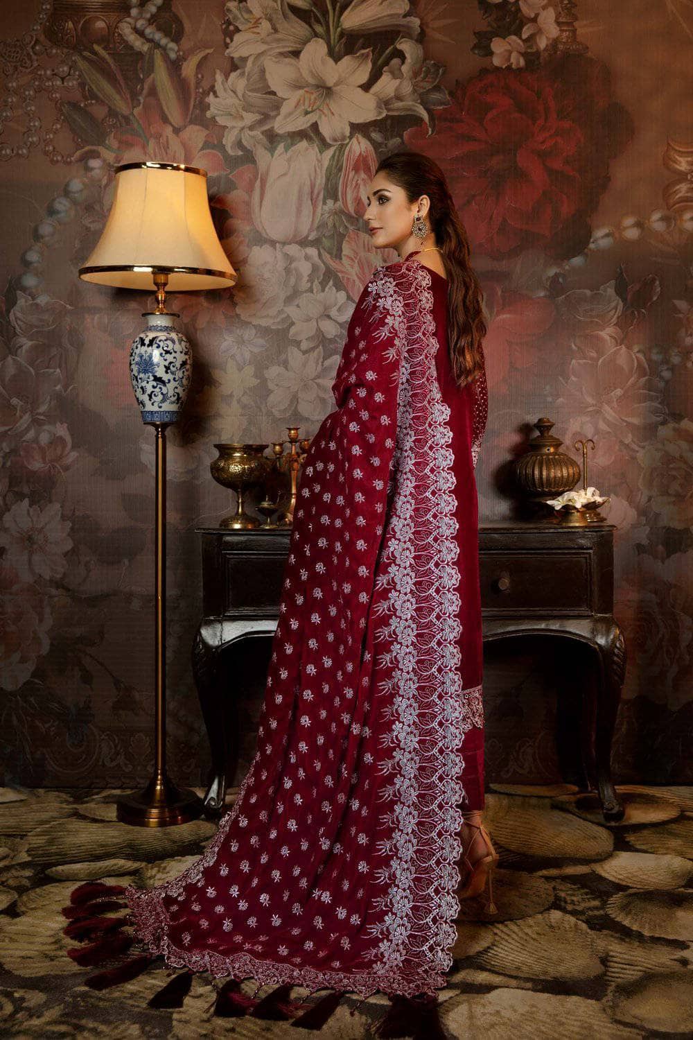 img_adans_libas_zari_velvet_winter_collection_awwal_boutique