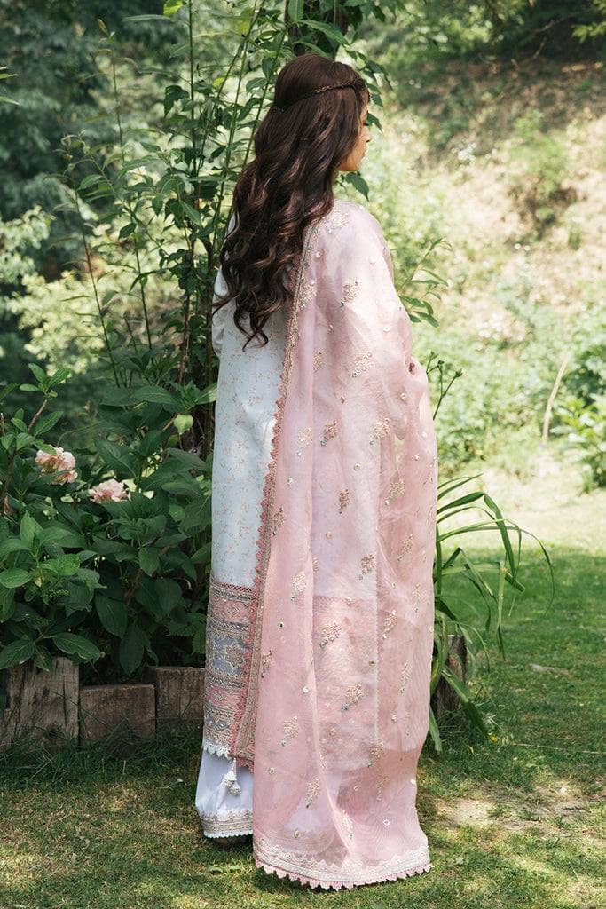 img_qalamkar_luxury_festive_22_awwal_boutique