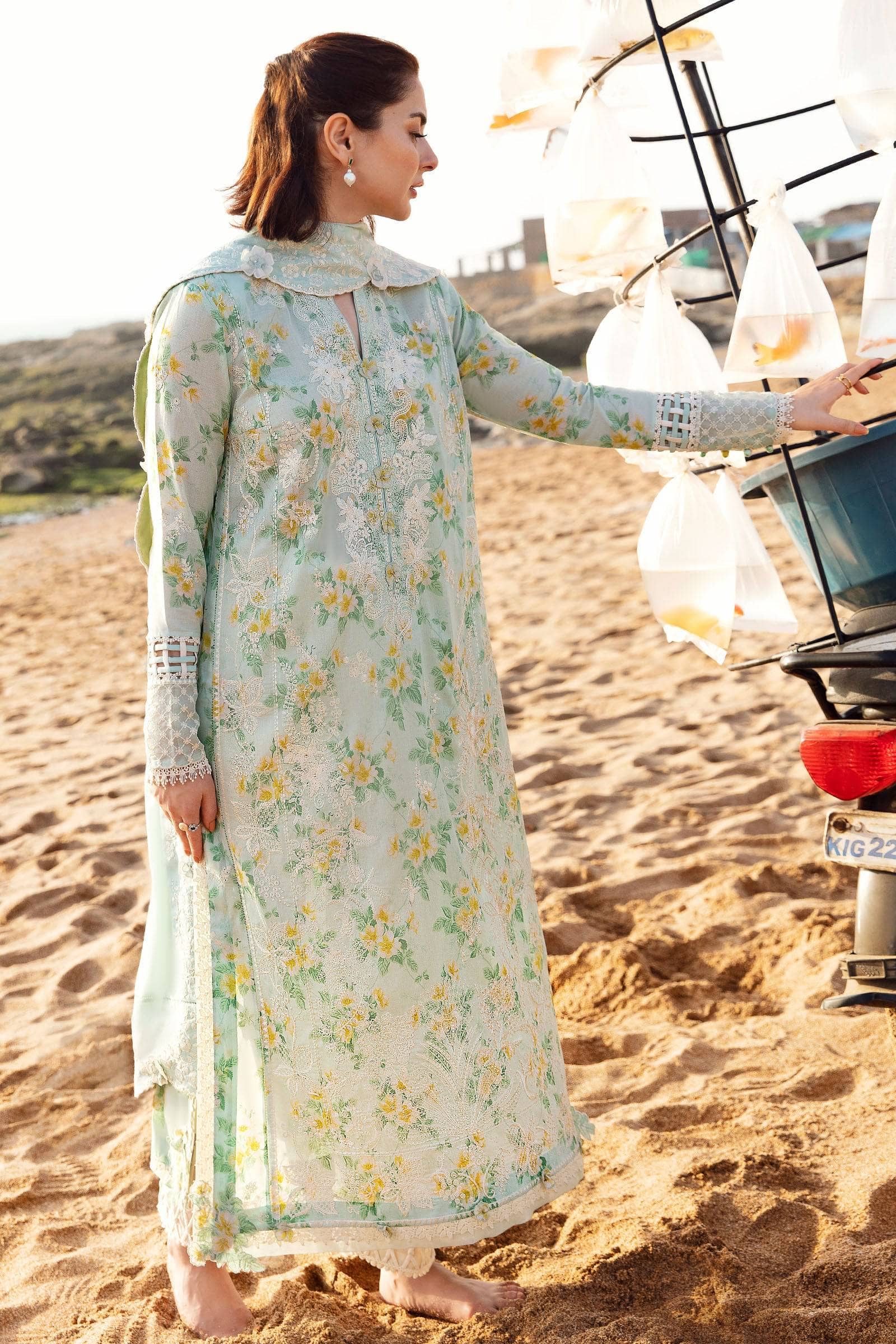 img_zaha_lawn_2023_awwal_boutique