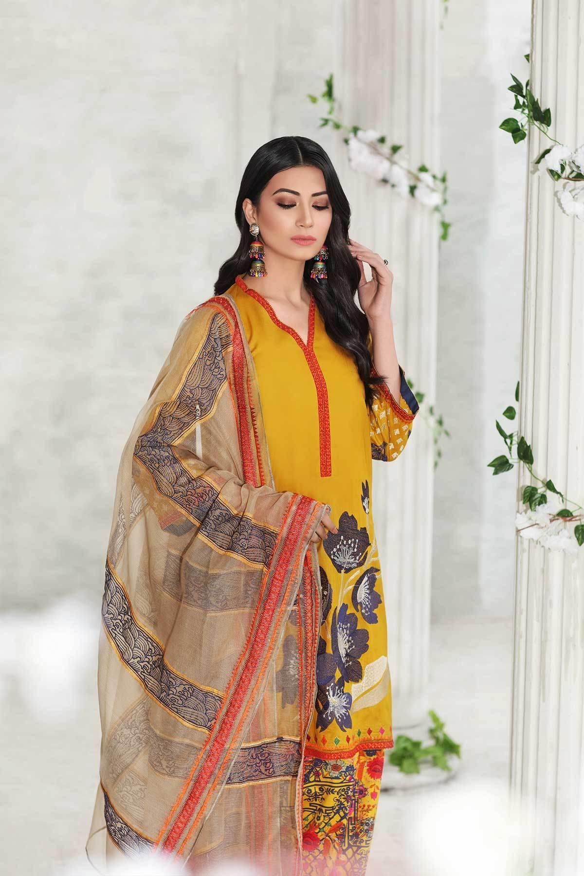 img_charizma_naranji_lawn_collection_awwal_boutique