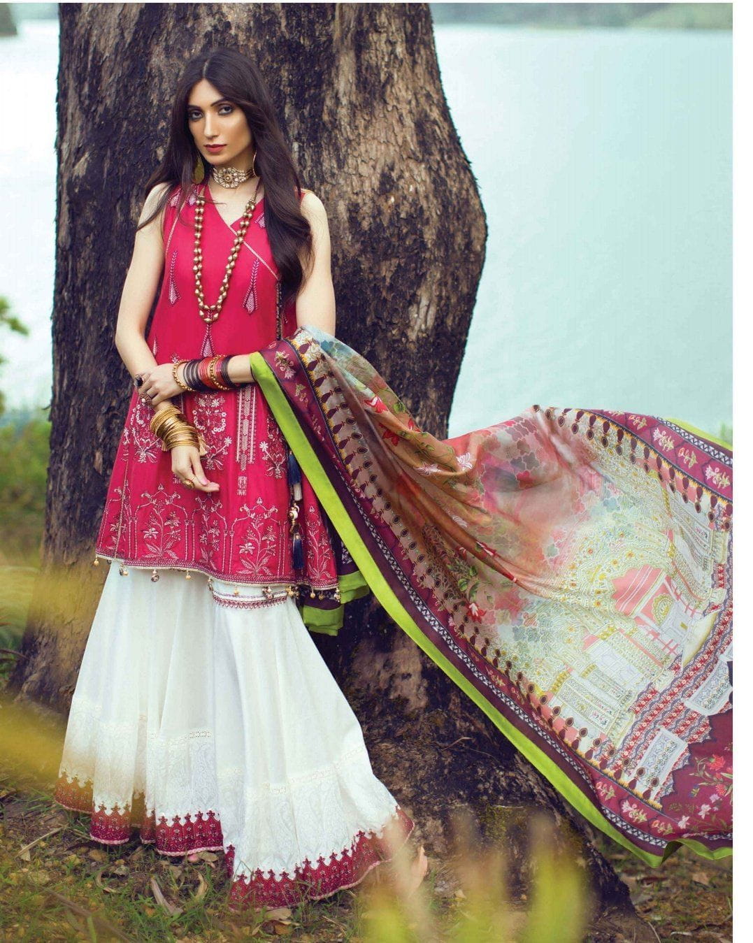 img_afsaneh_lawn_awwal_boutique