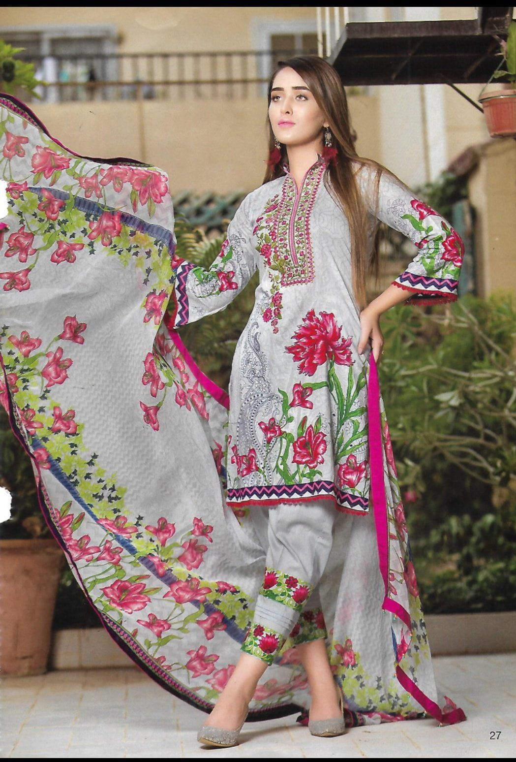 img_ruqayya_lawn_collection_awwal_boutique_open_pics