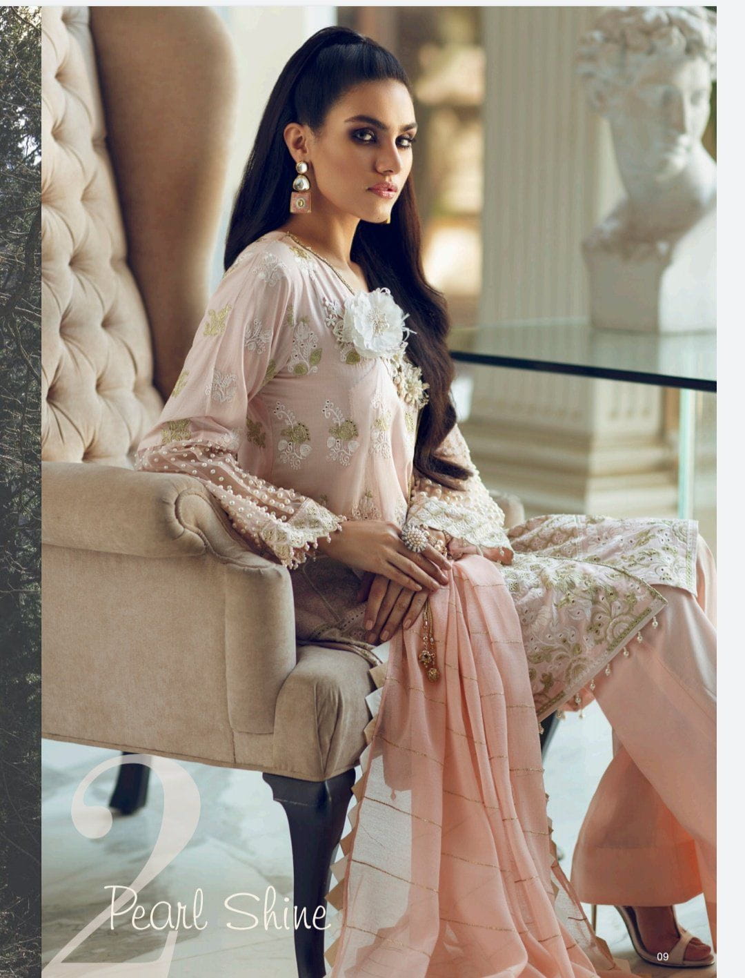 img_rouche_chikankari_lawn_collection_awwal_boutique