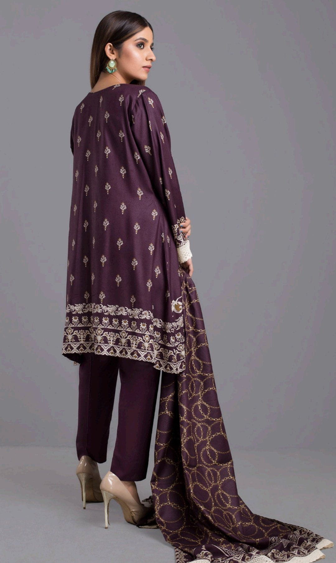 img_sahil_linen_collection_awwal_boutique