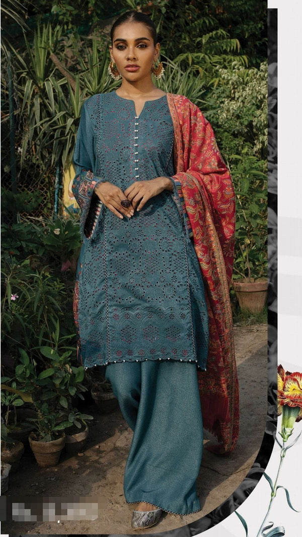 img_qalamkar_winter_shawls_collection_awwal_boutique