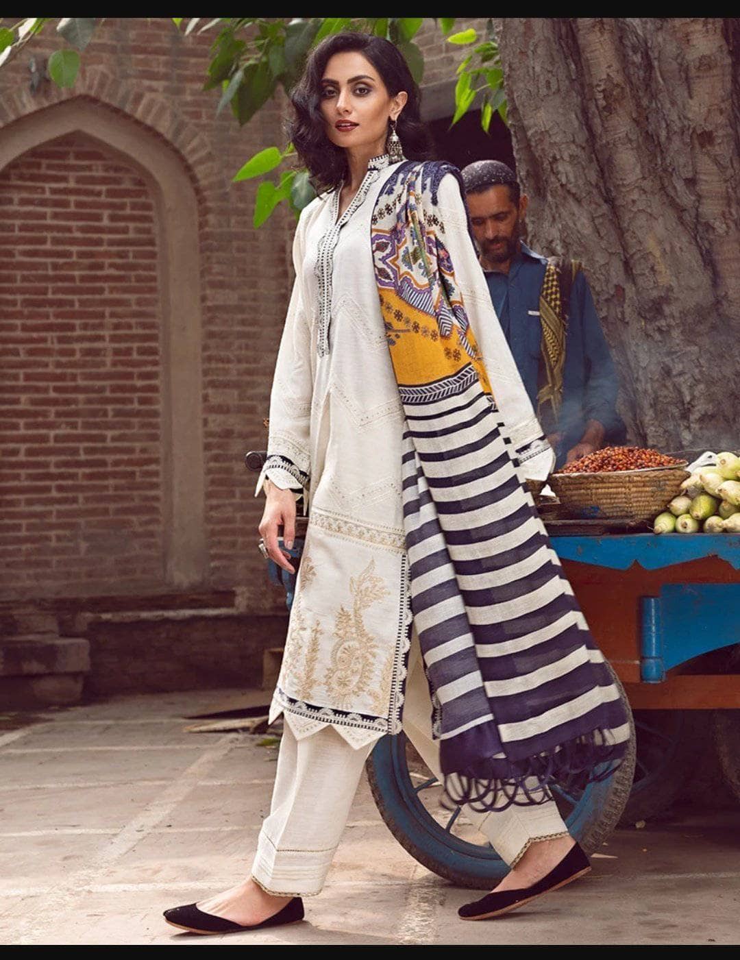 img_zaha_winter_collection_awwal_boutique