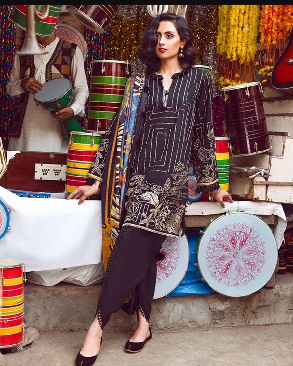 img_zaha_winter_collection_awwal_boutique