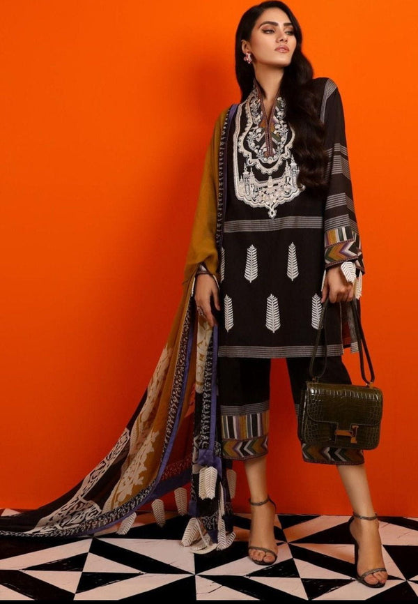 img_sana_safinaz_fall_winter_collection_2019_awwal_boutique