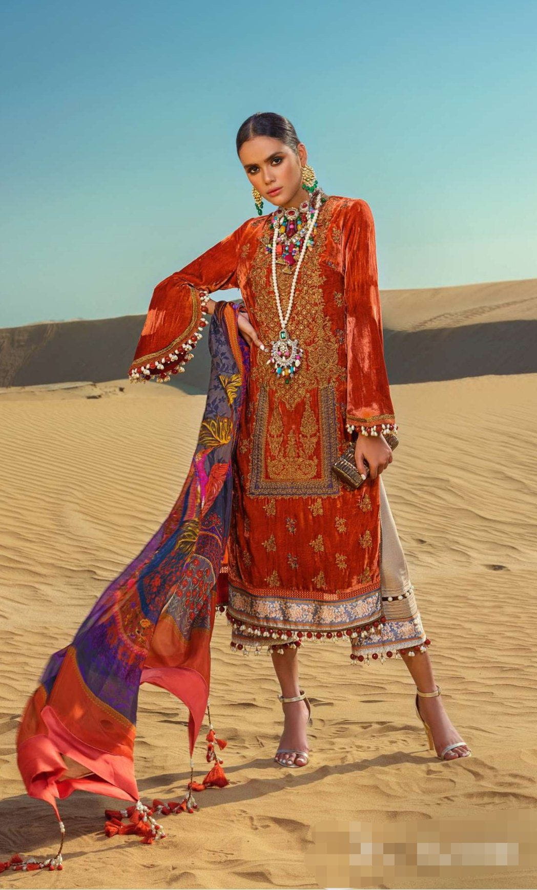 img_sana_safinaz_luxury_shawl_collection_5A_awwal_boutique