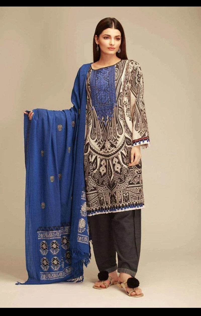 img_khaadi_winter_shawl_collection_awwal_boutique