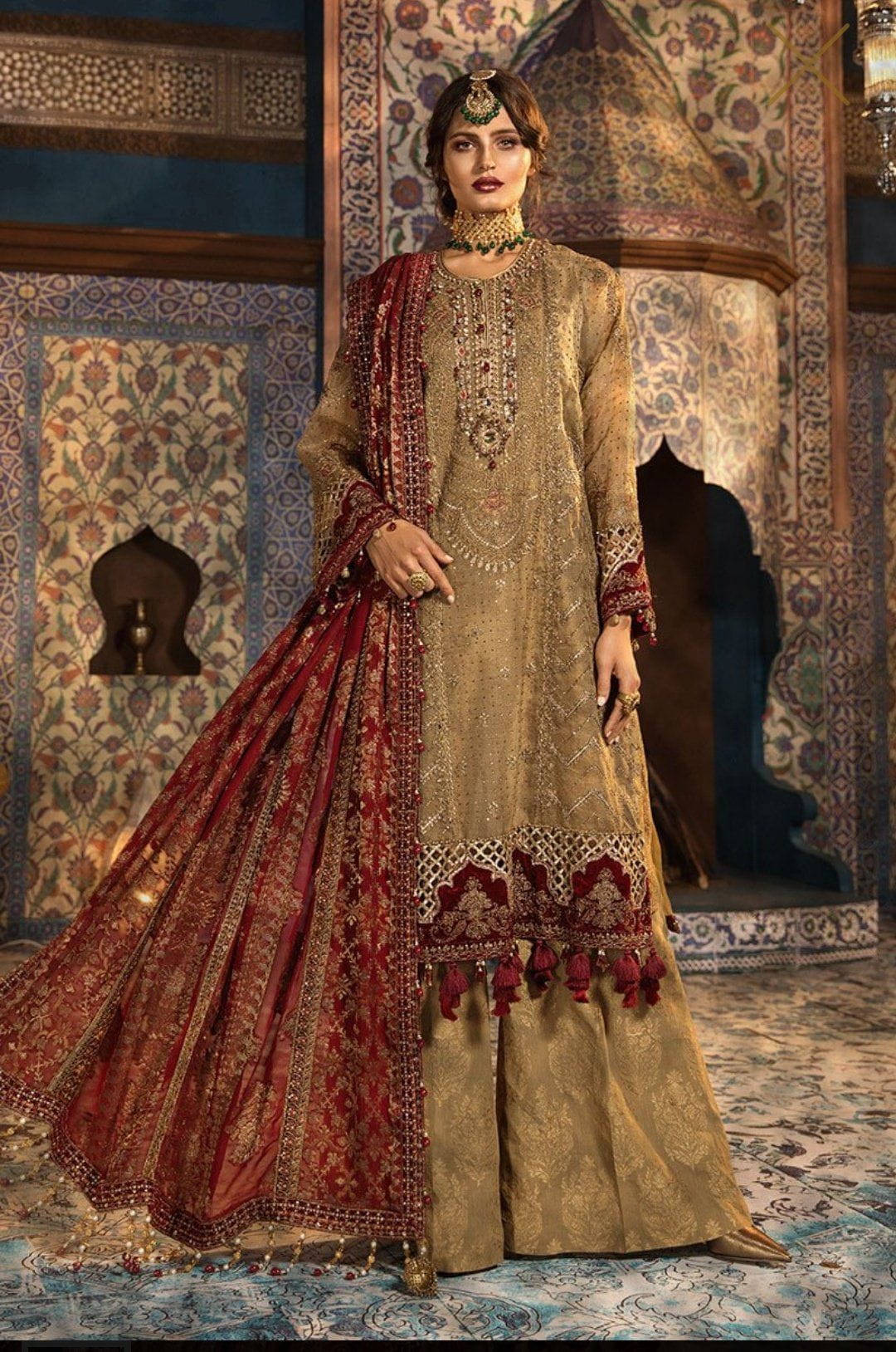 img_maria_b_mbroidered_chiffon_collection_awwal_boutique