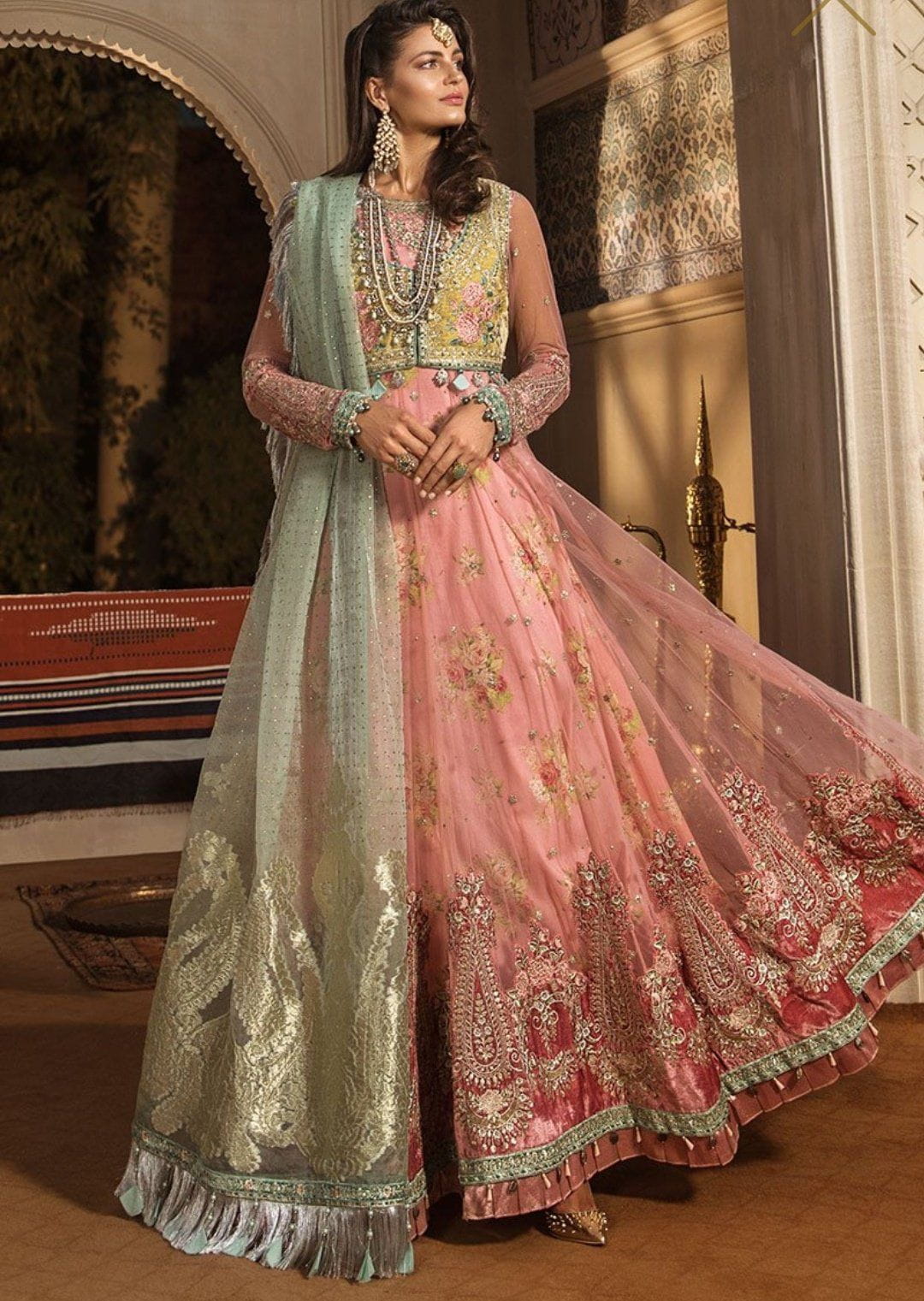 img_maria_b_mbroidered_chiffon_collection_awwal_boutique