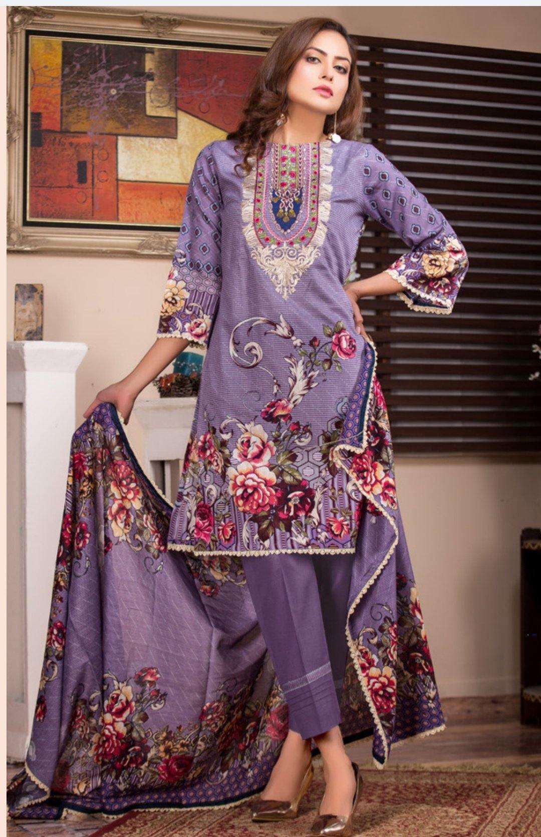 img_ruqayya_lawn_collection_awwal_boutique_by_mtf_textiles