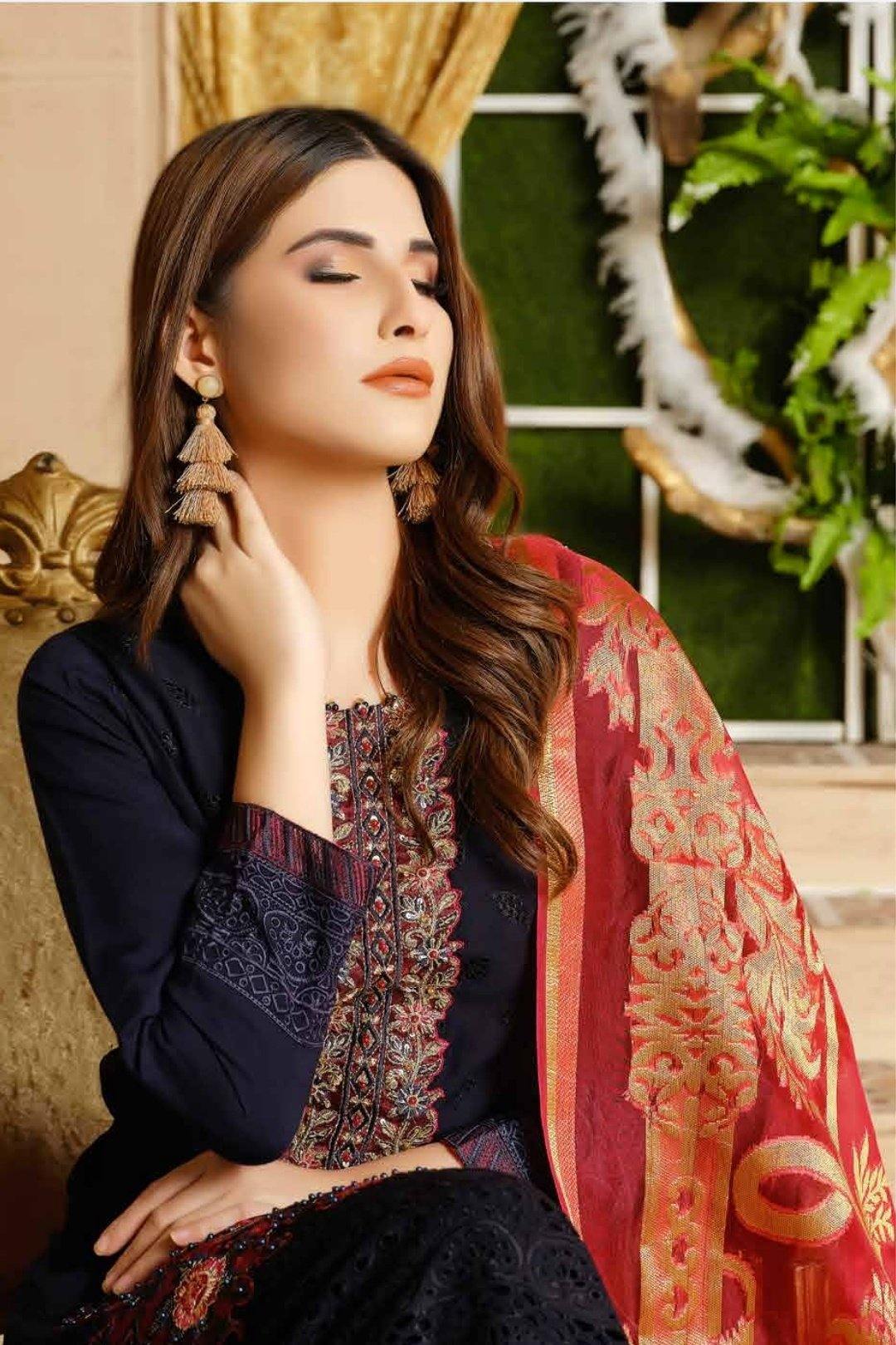 img_tawakkal_Destiny_chikankari_linen_collection_awwal_boutique