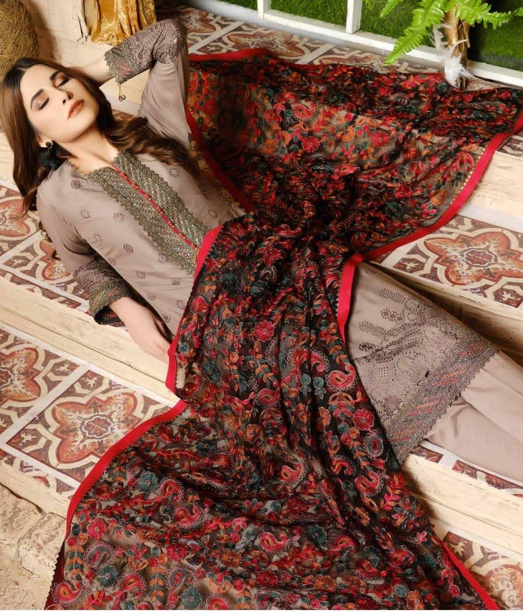 img_tawakkal_Destiny_chikankari_linen_collection_awwal_boutique