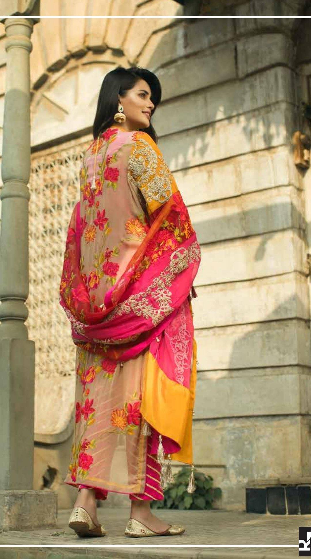 img_wajid_khan_by_rub_nawaz_chiffon_collection_awwal_boutique