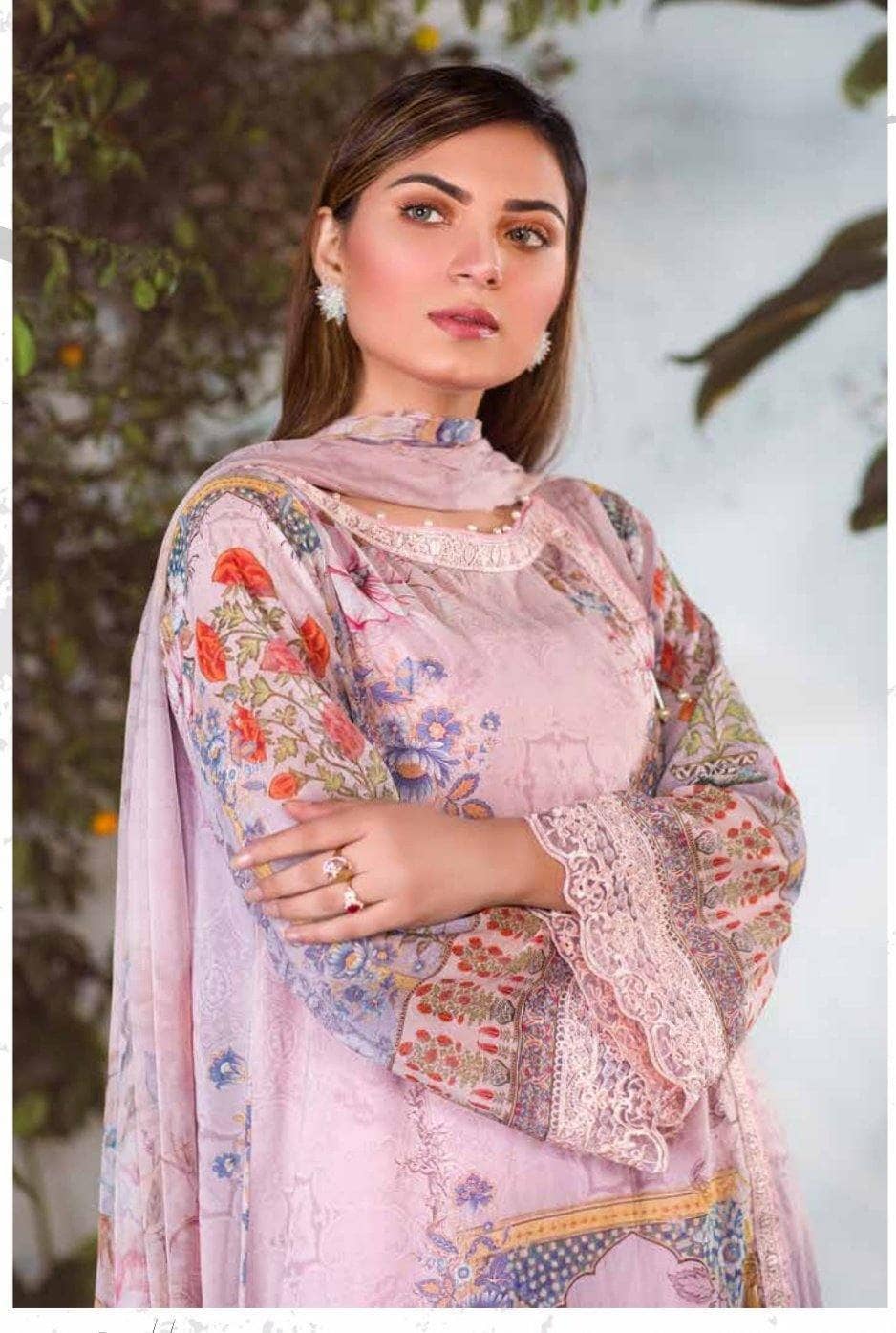 img_zebaish_hareem_swiss_voil_awwal_boutique