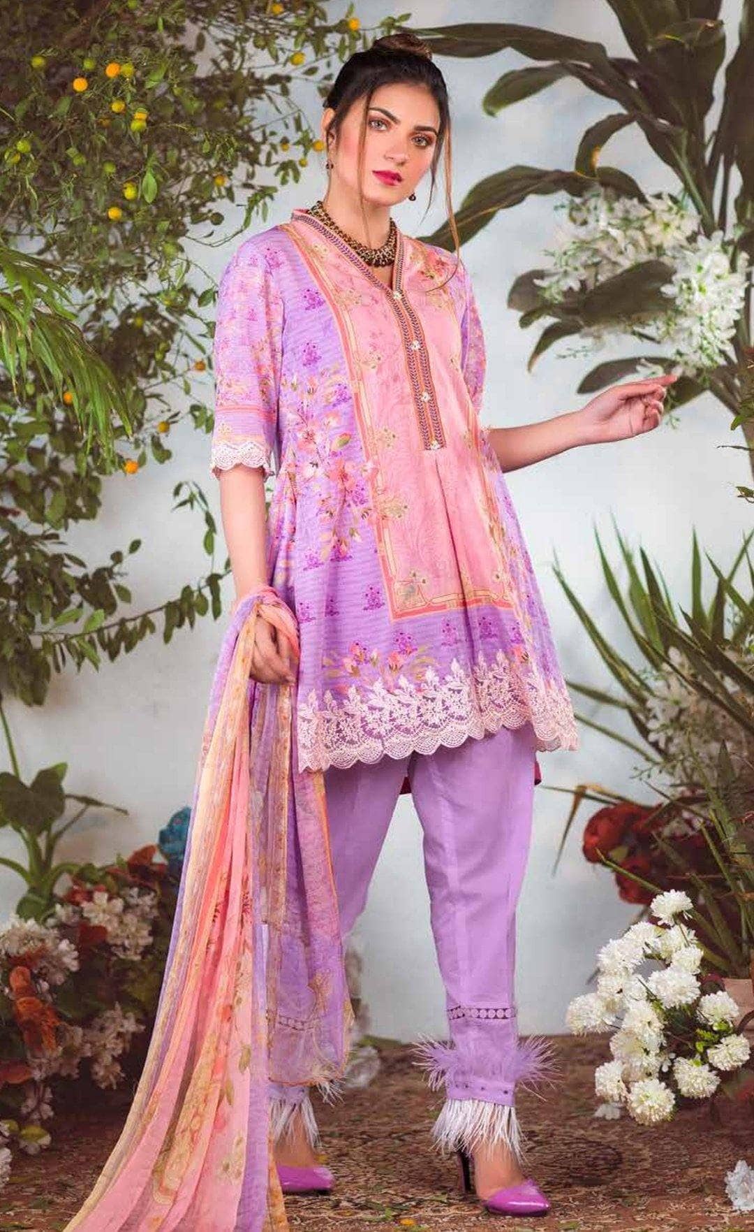 img_zebaish_hareem_swiss_voil_awwal_boutique