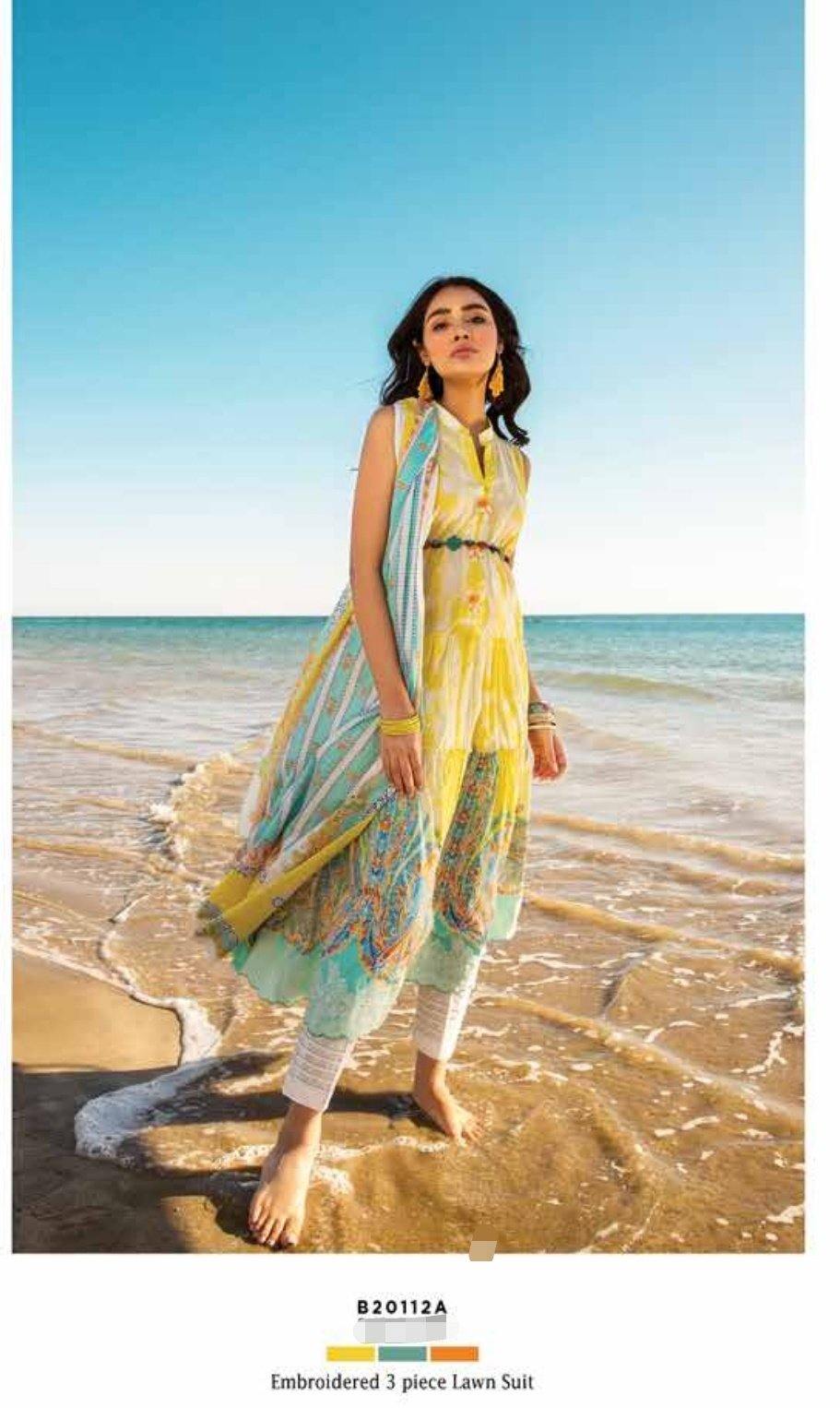 img_khaadi_embroidered_lawn_collection_2020_awwal_boutique