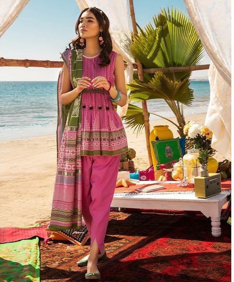 img_khaadi_embroidered_lawn_collection_2020_awwal_boutique