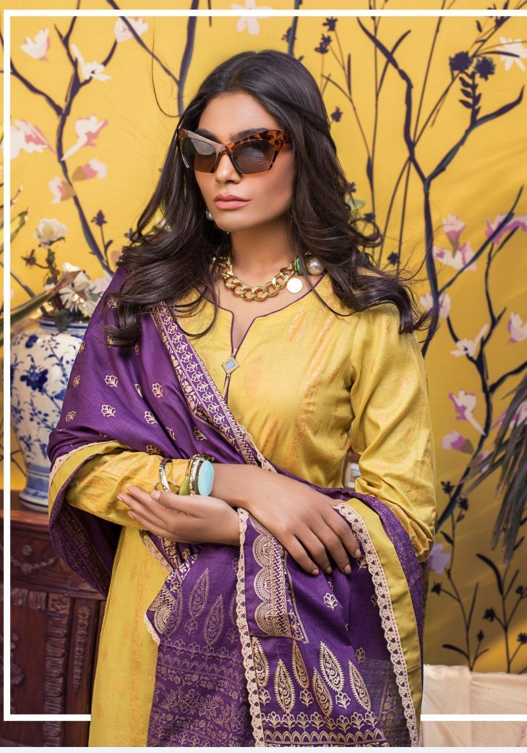 img_zs_textiles_banarsi_lawn_collection_awwal_boutique