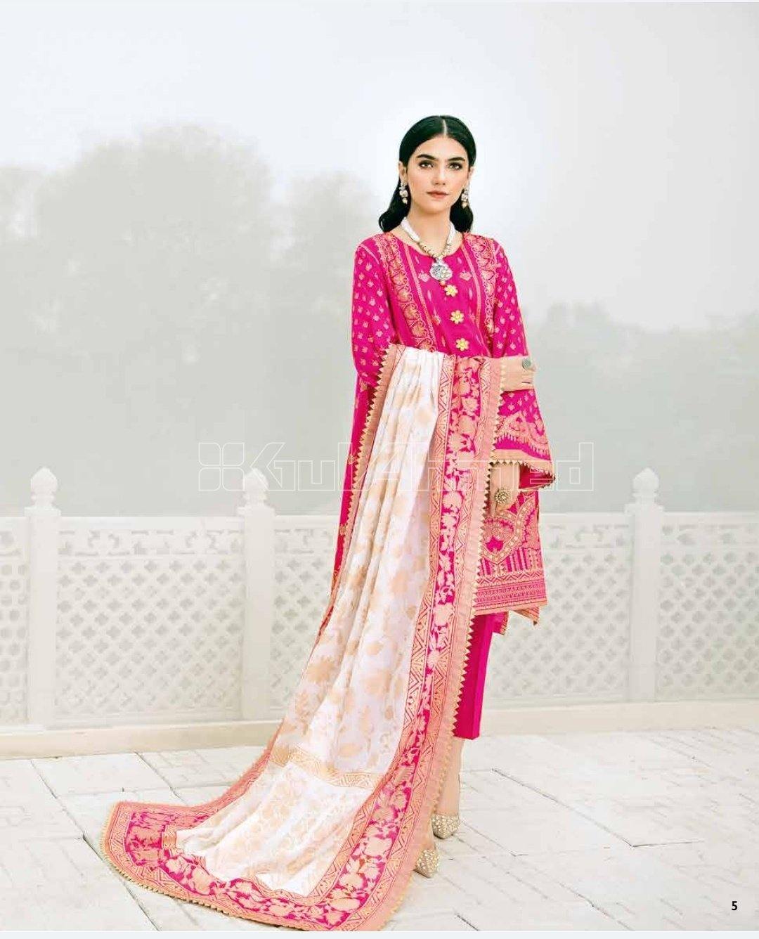 img_gul_ahmed_basics_gold_dust_lawn_2020_awwal_boutique