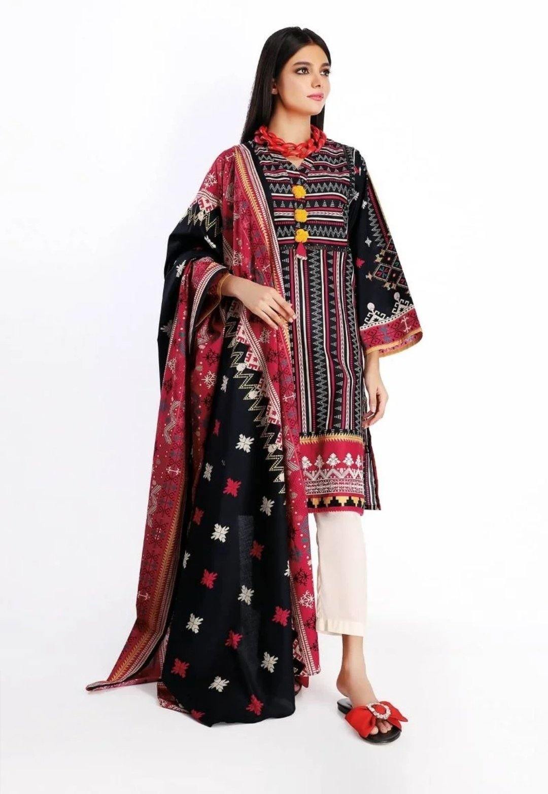 img_khaadi_embroidered_lawn_collection_2020_awwal_boutique