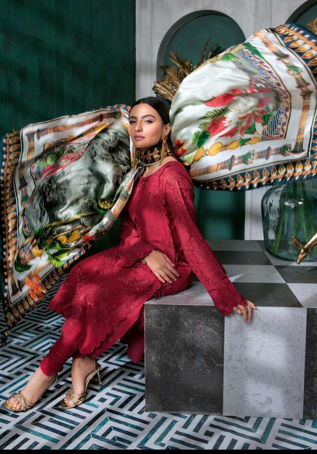 img_gul_ahmed_summer_premium_lawn_collection_awwal_boutique